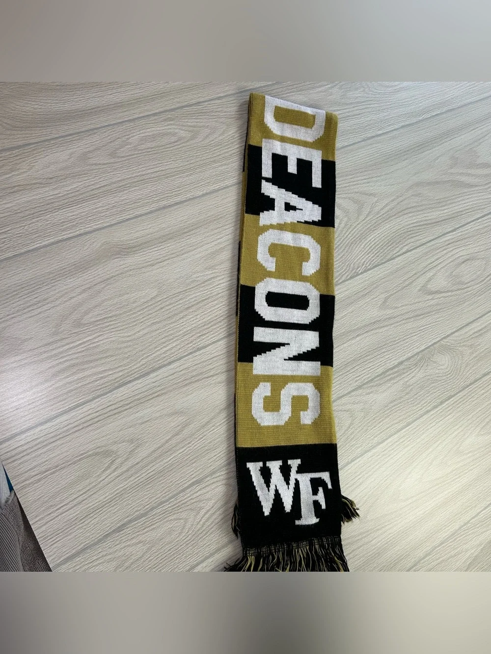 Wake Forest Demon Deacons Classic Knitted Scarf Diehard Scarves 63”x7” OS